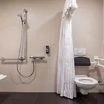 - The Niu, Ridge Halle Station By Ihg Hotel 3*