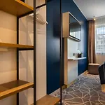 - The Niu, Ridge Halle Station By Ihg Hotel 3*