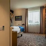 - The Niu, Ridge Halle Station By Ihg