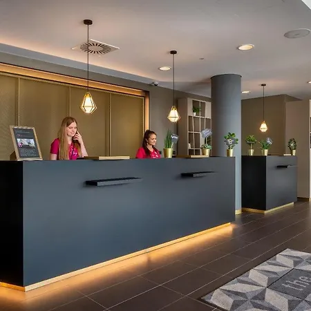 - The Niu, Ridge Halle Station By Ihg
