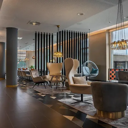 - The Niu, Ridge Halle Station By Ihg