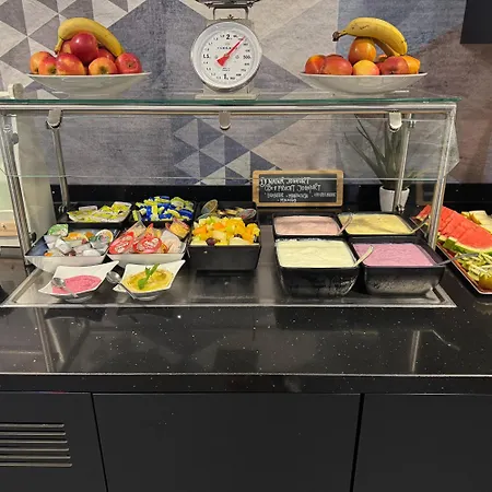 - The Niu, Ridge Halle Station By Ihg 3*