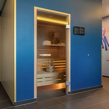 Hotel - The Niu, Ridge Halle Station By Ihg 3*