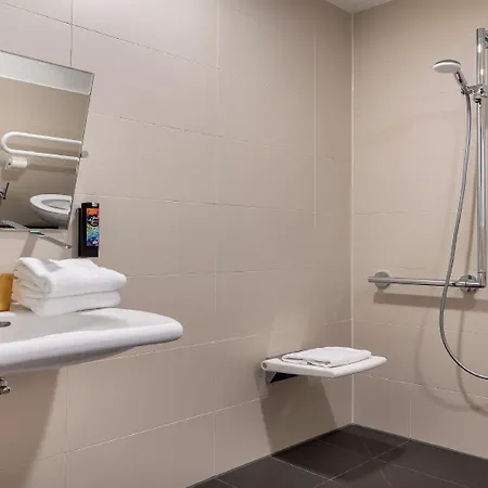 - The Niu, Ridge Halle Station By Ihg Hotel Halle (Saale)