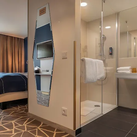 Hotel - The Niu, Ridge Halle Station By Ihg