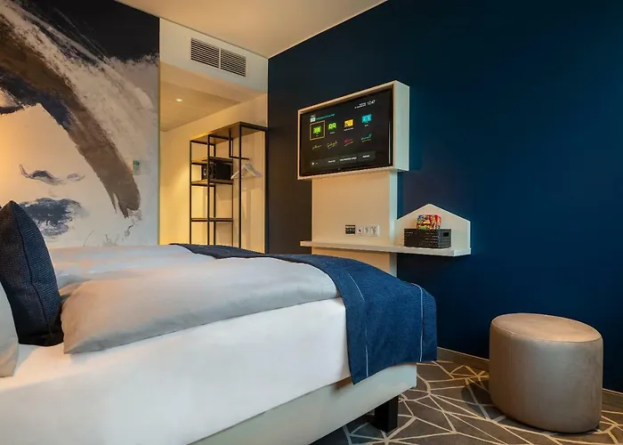 - The Niu, Ridge Halle Station By Ihg Hotel